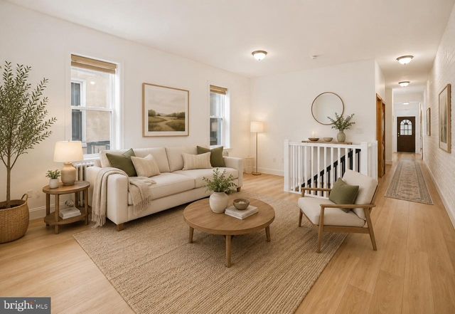 149 W SHARPNACK ST, Philadelphia, PA 19119