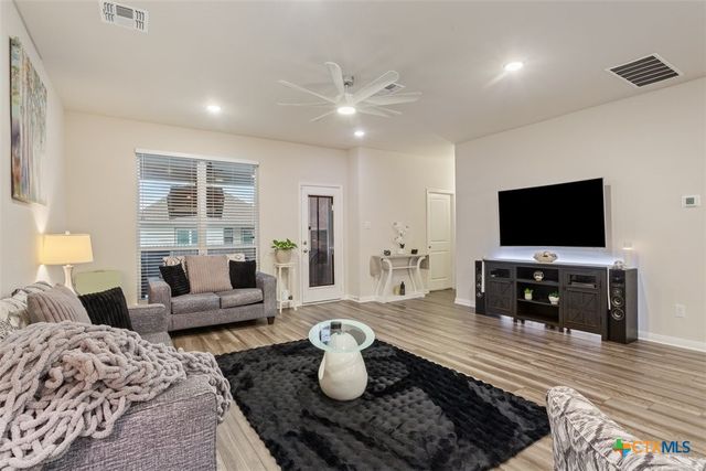 6811 McGregor Loop, Killeen, TX 76549