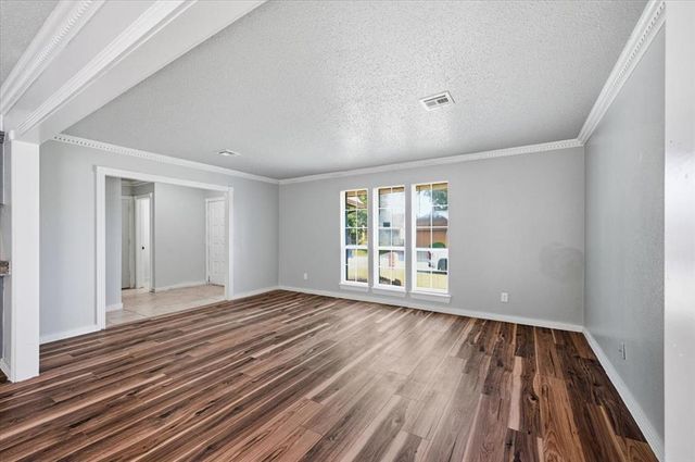 8304 NW 112th Street, Oklahoma City, OK 73162