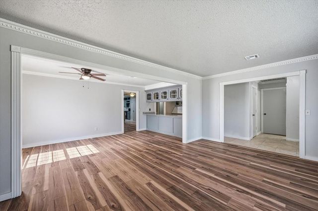 8304 NW 112th Street, Oklahoma City, OK 73162