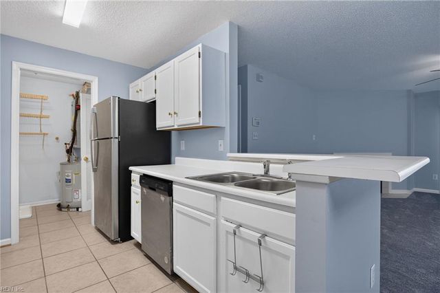 1563 N King St Apt 109, Hampton, VA 23669