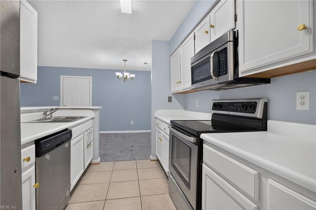 1563 N King St Apt 109, Hampton, VA 23669