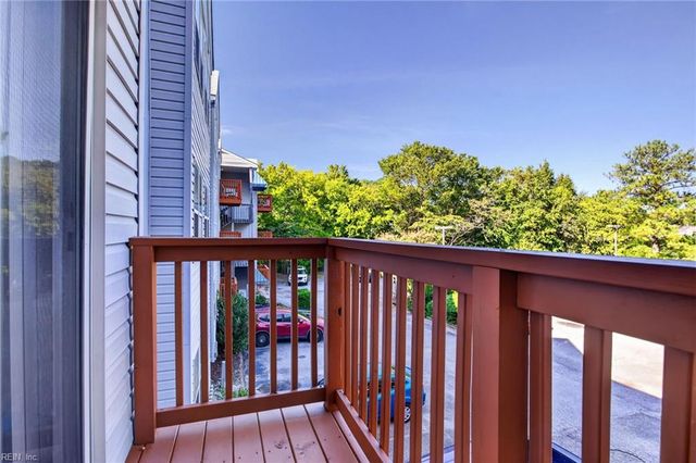 1563 N King St Apt 109, Hampton, VA 23669