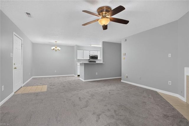 1563 N King St Apt 109, Hampton, VA 23669