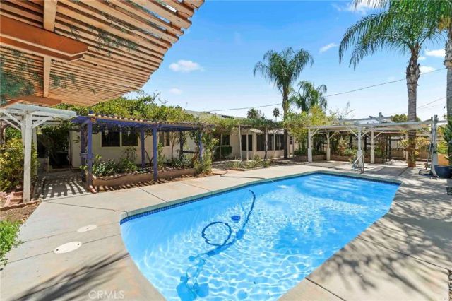 28659 Snead Drive, Menifee, CA 92586
