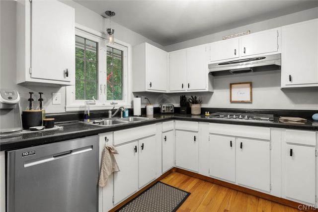 203 Wells Avenue West, Clay, NY 13212