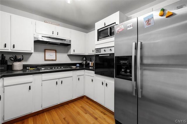 203 Wells Avenue West, Clay, NY 13212