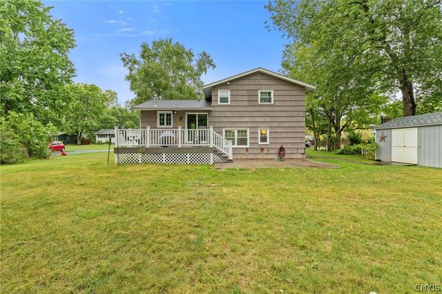 203 Wells Avenue West, Clay, NY 13212