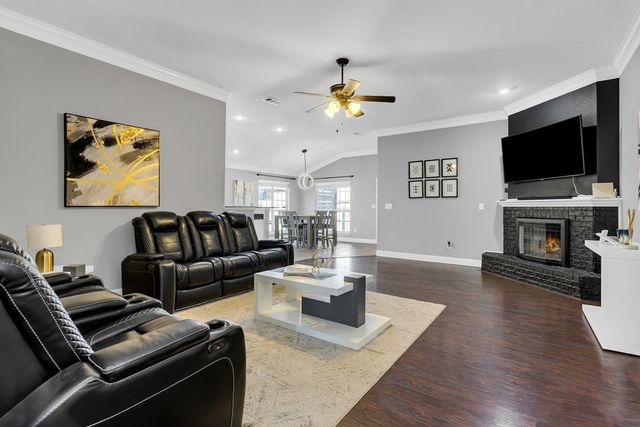 403 E 95th St, Odessa, TX 79765