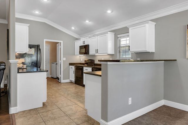 403 E 95th St, Odessa, TX 79765