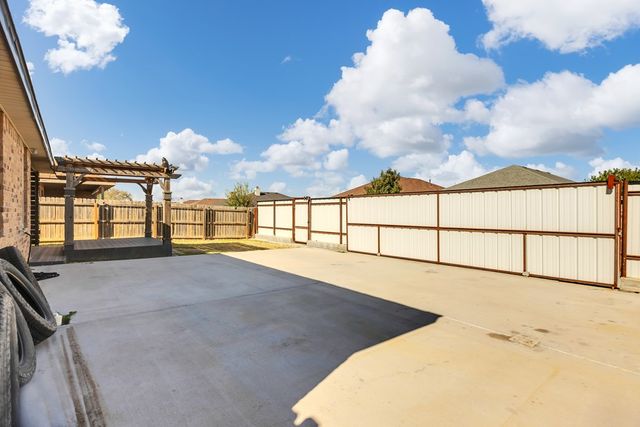 403 E 95th St, Odessa, TX 79765