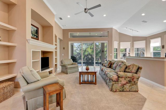 6659 PEBBLE BEACH WAY, Lakewood Ranch, FL 34202