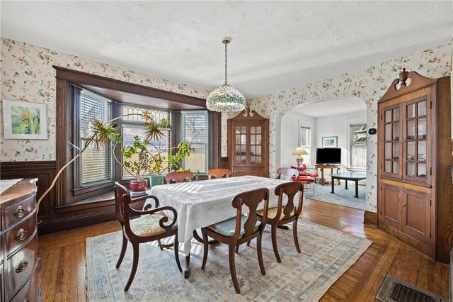 21 Kenilworth Terrace, Rochester, NY 14605