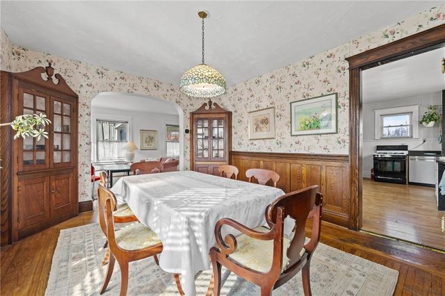 21 Kenilworth Terrace, Rochester, NY 14605