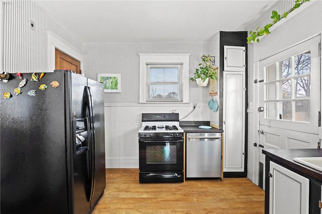 21 Kenilworth Terrace, Rochester, NY 14605