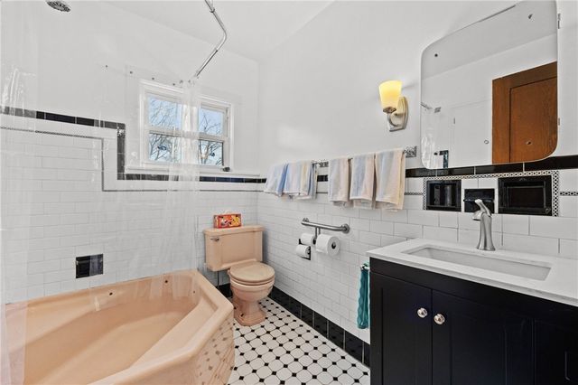 21 Kenilworth Terrace, Rochester, NY 14605