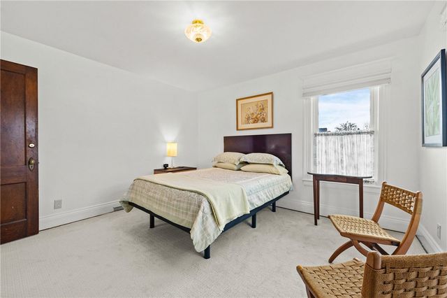 21 Kenilworth Terrace, Rochester, NY 14605