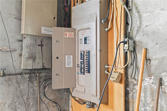 21 Kenilworth Terrace, Rochester, NY 14605