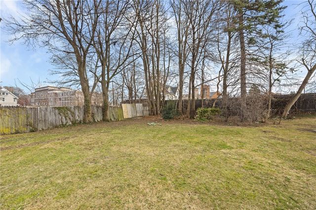 21 Kenilworth Terrace, Rochester, NY 14605