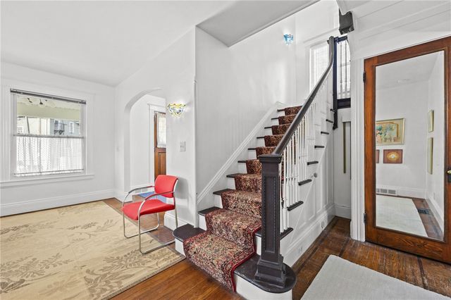 21 Kenilworth Terrace, Rochester, NY 14605