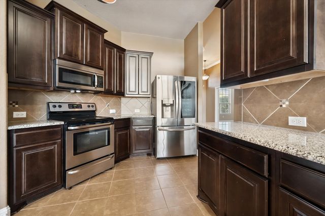 133 Haymeadow Drive, Crandall, TX 75114