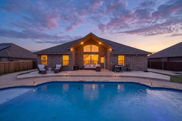133 Haymeadow Drive, Crandall, TX 75114