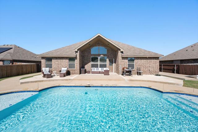 133 Haymeadow Drive, Crandall, TX 75114