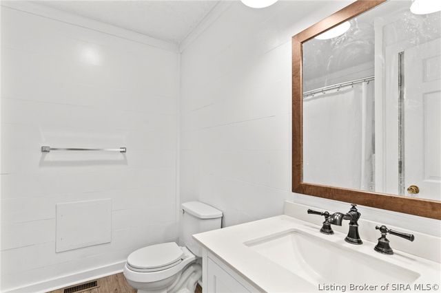 515 N Hereford Lane, Madison, IN 47250