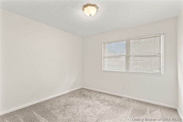 515 N Hereford Lane, Madison, IN 47250