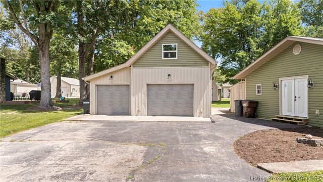 515 N Hereford Lane, Madison, IN 47250
