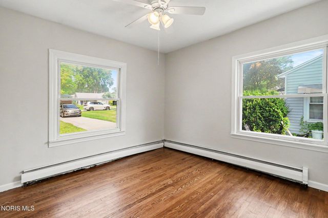 5848 Pickard Drive, Toledo, OH 43613
