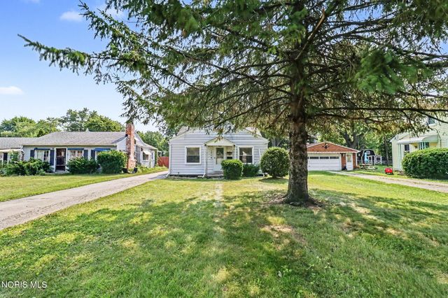 5848 Pickard Drive, Toledo, OH 43613