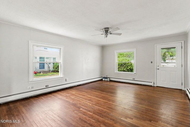 5848 Pickard Drive, Toledo, OH 43613