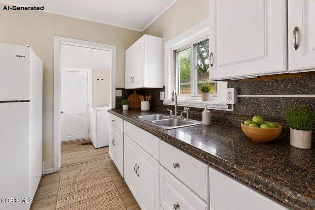 5848 Pickard Drive, Toledo, OH 43613