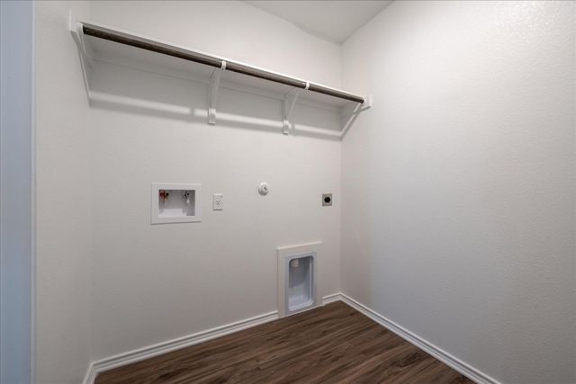 104 VINTAGE DR, San Marcos, TX 78666