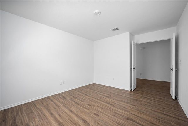 104 VINTAGE DR, San Marcos, TX 78666