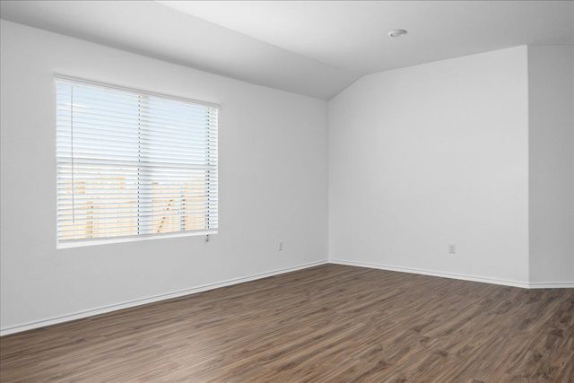 104 VINTAGE DR, San Marcos, TX 78666