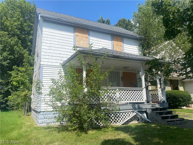10609 Dove Avenue, Cleveland, OH 44105
