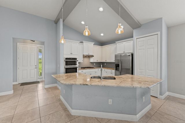 5827 INSPIRATION TERRACE, Bradenton, FL 34210