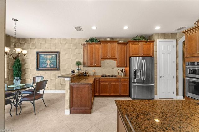 19832 Maddelena CIR, Estero, FL 33967