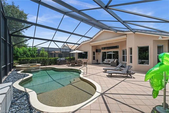 19832 Maddelena CIR, Estero, FL 33967
