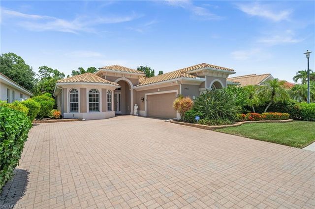 19832 Maddelena CIR, Estero, FL 33967