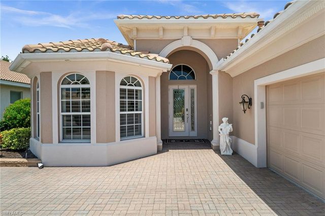 19832 Maddelena CIR, Estero, FL 33967