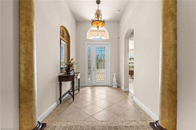 19832 Maddelena CIR, Estero, FL 33967