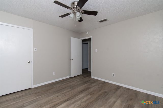 1006 Kathey Drive, Killeen, TX 76542