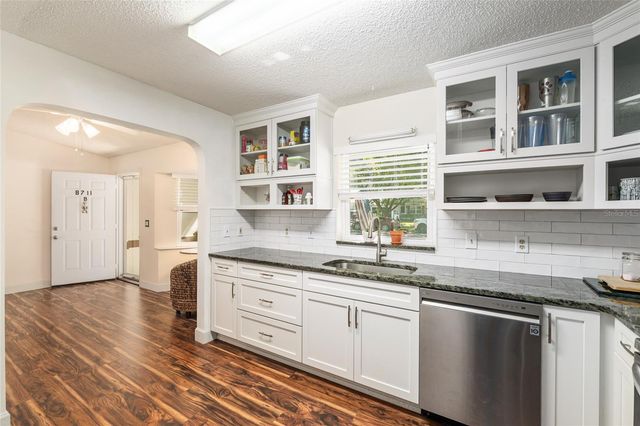 8711 SW 90TH STREET B, Ocala, FL 34481