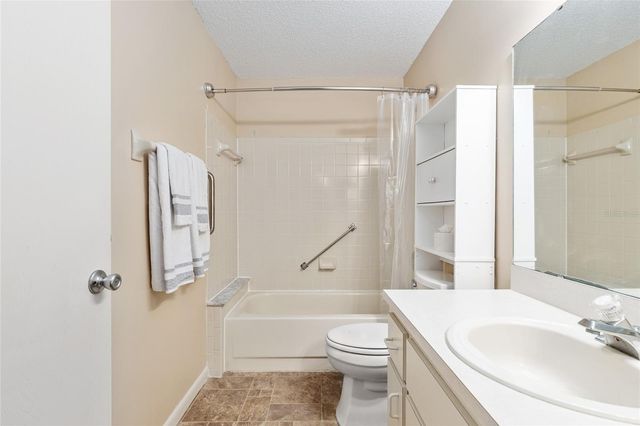 8711 SW 90TH STREET B, Ocala, FL 34481