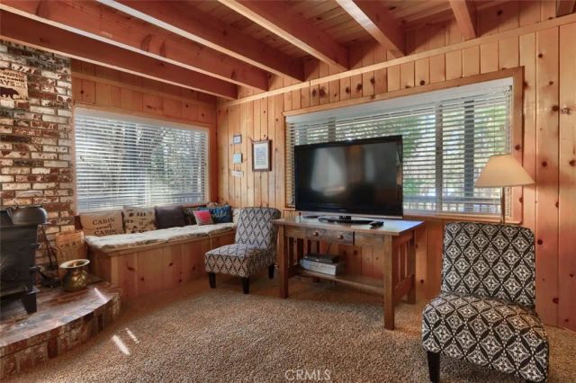 2701 Spelt, Yosemite, CA 95389