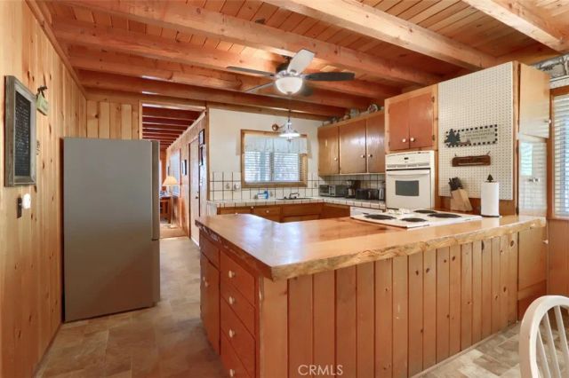 2701 Spelt, Yosemite, CA 95389