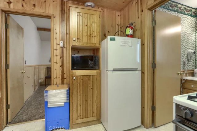 2701 Spelt, Yosemite, CA 95389